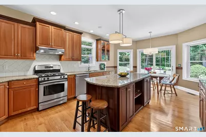 10 Merrit Woods, Burlington, CT 06013 - Photo 10
