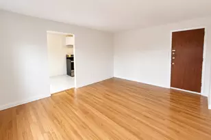 366 Park Rd, West Hartford, CT 06119 - Photo 1