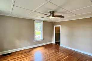 1596 Main St, Stratford, CT 06615 - Photo 14