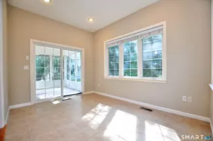 110 Turnberry Ln, Windsor, CT 06095 - Photo 32