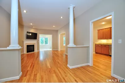 110 Turnberry Lane #110, Windsor, CT 06095 - Photo 4