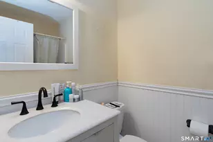 48 Woods Way, Woodbury, CT 06798 - Photo 12