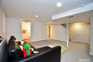 16 Miamis Rd, West Hartford, CT 06117 - Photo 32