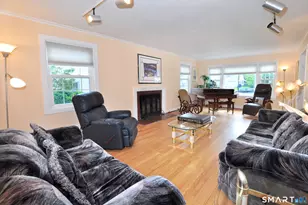 16 Miamis Rd, West Hartford, CT 06117 - Photo 8