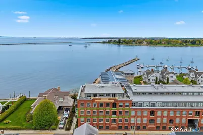 8 Stonington Commons #24, Stonington, CT 06378 - Photo 2