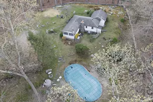 11 Judges Hollow Rd, Fairfield, CT 06824 - Photo 8