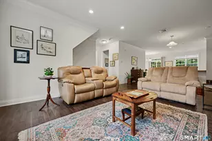 22 Moorland Dr, Danbury, CT 06810 - Photo 16