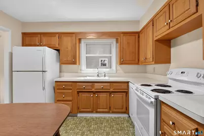 40 Easy Street, Milford, CT 06460 - Photo 10