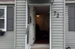 72 Coolidge St, Hartford, CT 06106 - Photo 2