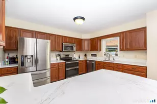 39 Chapman Rd, Marlborough, CT 06447 - Photo 12