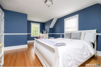 216 Sterling Street, Fairfield, CT 06825 - Photo 18