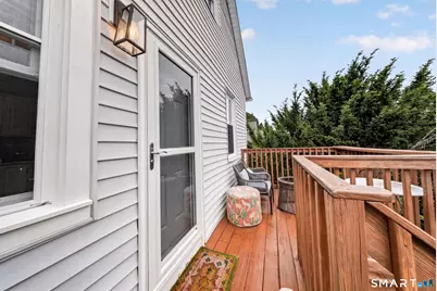 241 Old Stratfield Road, Fairfield, CT 06825 - Photo 14
