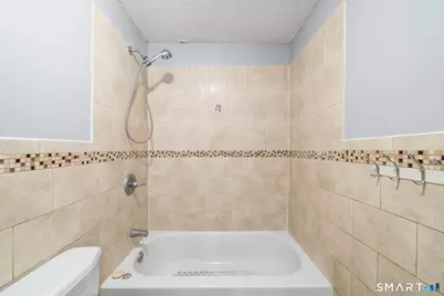 705 Dixwell Avenue #1R, New Haven, CT 06511 - Photo 14