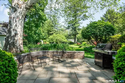 154 Steele Road, West Hartford, CT 06119 - Photo 36