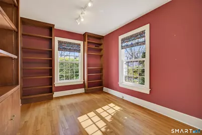 2095 Chapel Street, New Haven, CT 06515 - Photo 10