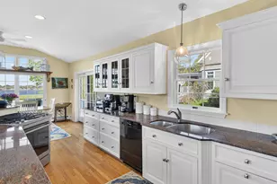 839 Eastern Point Rd, Groton, CT 06340 - Photo 6