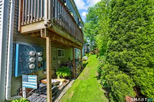 23 Woodley Ct, Meriden, CT 06450 - Photo 32