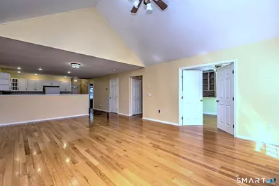 65 Elizabeth Circle #65, Newtown, CT 06482 - Photo 14