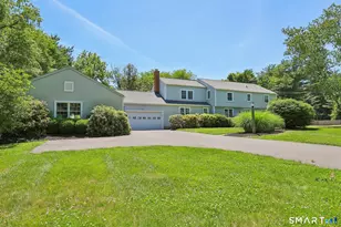 181 Farms Village Rd, Simsbury, CT 06092 - Photo 2