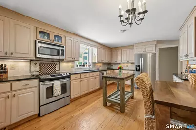 181 Farms Village Road, Simsbury, CT 06092 - Photo 8