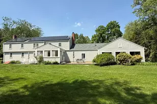 181 Farms Village Rd, Simsbury, CT 06092 - Photo 6