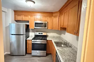 71 Strawberry Hill Ave, Stamford, CT 06902 - Photo 6