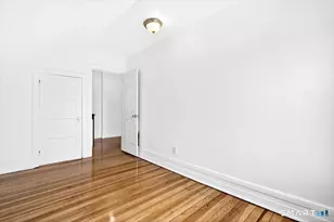 408 East Ave, Bridgeport, CT 06610 - Photo 34