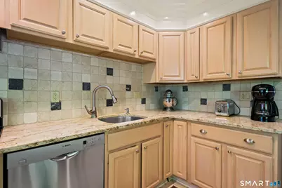 571 Belden Hill Road, Norwalk, CT 06850 - Photo 12