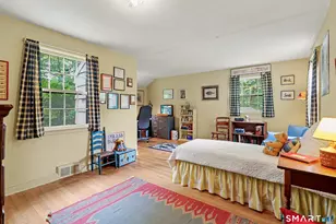 240 N Cedar Rd, Fairfield, CT 06824 - Photo 36