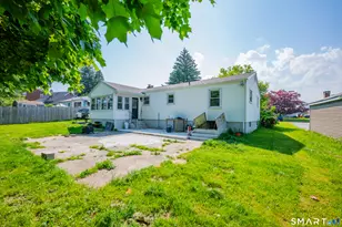 2041 Corbin Ave, New Britain, CT 06053 - Photo 26