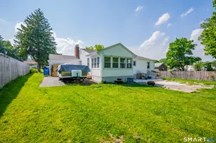 2041 Corbin Ave, New Britain, CT 06053 - Photo 24