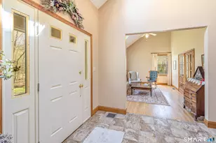 11 Hunters Run, Mansfield, CT 06268 - Photo 6