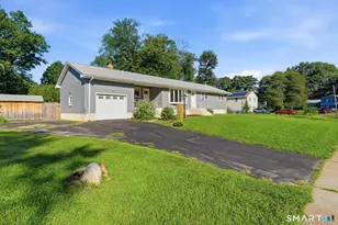 100 Cornell Cir, East Hartford, CT 06108 - Photo 32