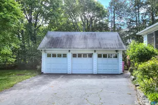 533 N Benson Rd, Fairfield, CT 06824 - Photo 4