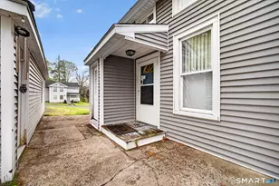 670 Hanover Rd, Meriden, CT 06451 - Photo 10