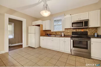670 Hanover Road, Meriden, CT 06451 - Photo 14