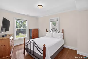 365 Roosevelt Ave, Stratford, CT 06615 - Photo 12