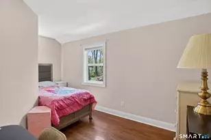 365 Roosevelt Ave, Stratford, CT 06615 - Photo 18