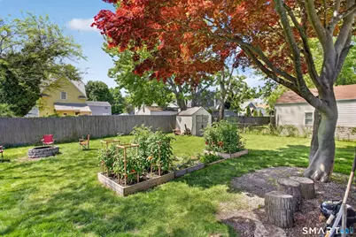 365 Roosevelt Avenue, Stratford, CT 06615 - Photo 26