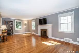 5 Linnard Rd, West Hartford, CT 06107 - Photo 6
