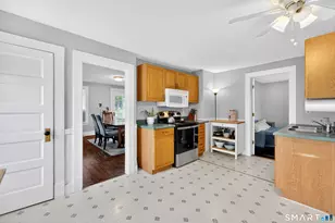 2 Woodward Ave, Enfield, CT 06082 - Photo 16
