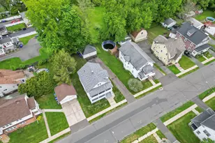 2 Woodward Ave, Enfield, CT 06082 - Photo 6