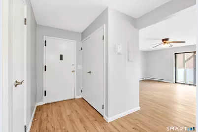 22 Radio Place #8, Stamford, CT 06906 - Photo 6