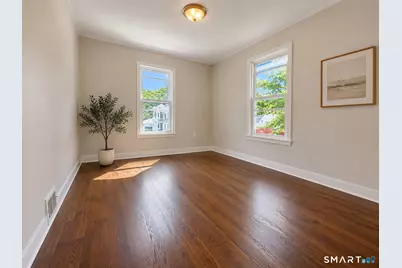 52 East Pearl Street, Torrington, CT 06790 - Photo 10