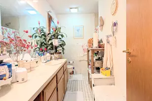 9 Benanto Dr, Derby, CT 06418 - Photo 18