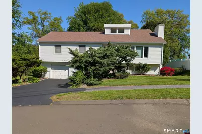 9 Benanto Drive, Derby, CT 06418 - Photo 2