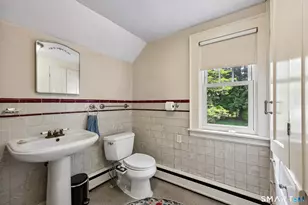 26 Florence St, Newington, CT 06111 - Photo 22