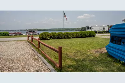 262 Shetucket Turnpike #2, Griswold, CT 06351 - Photo 2