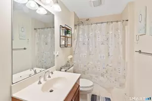 44 Farmstead Ln, Suffield, CT 06078 - Photo 20
