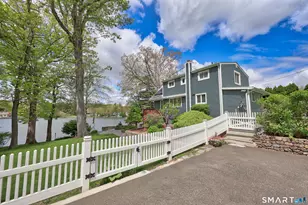 31 Averyll Ave, Wolcott, CT 06716 - Photo 2